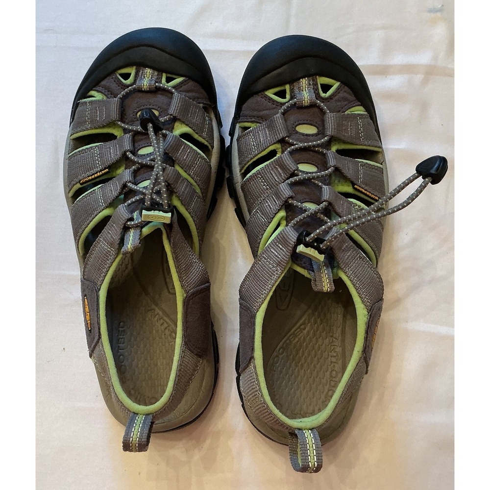 Keen Brand - Mint & Grey - Rugged Trail Sandals - Women's Size 9.5